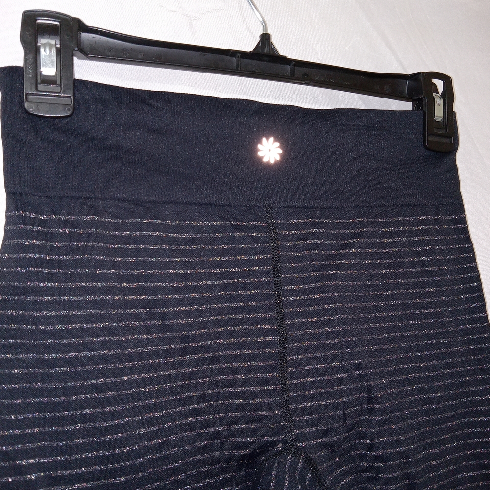 Athleta Compression Fitted Leggings Small Reflective Shimmer Stripe Sz Small - Picture 8 of 15